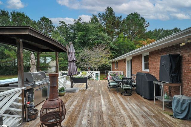 893 Trinity Church Road, Laurens, SC 29360