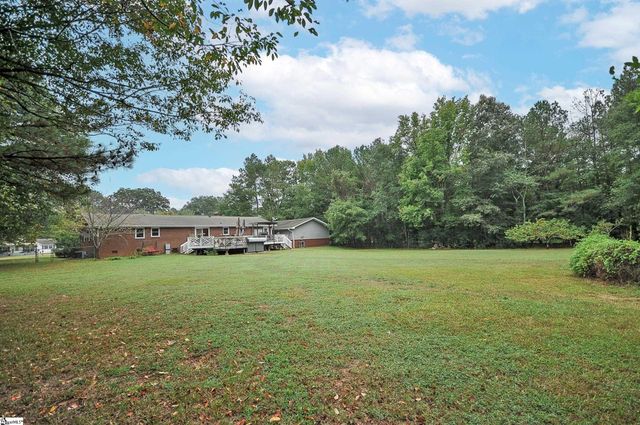 893 Trinity Church Road, Laurens, SC 29360