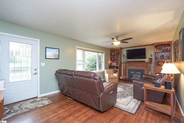 893 Trinity Church Road, Laurens, SC 29360
