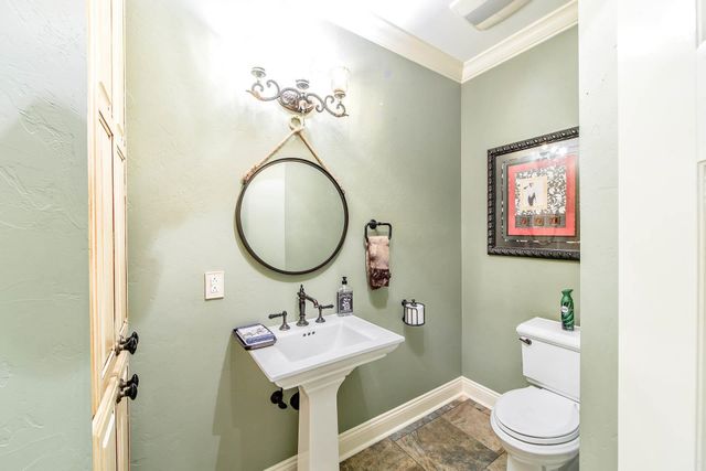 13134 La Hwy 3235, Larose, LA 70373