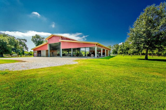 13134 La Hwy 3235, Larose, LA 70373