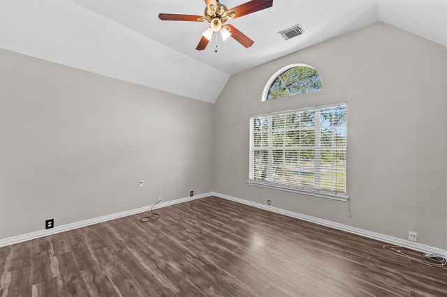 7302 Maple Run Drive, Sugar Land, TX 77479