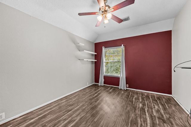 7302 Maple Run Drive, Sugar Land, TX 77479