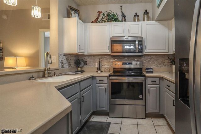 15585 Ocean Walk CIR 109, Fort Myers, FL 33908