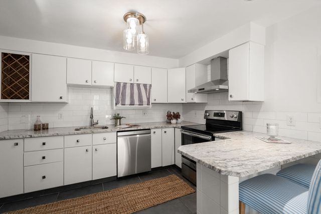 205 Kent Street 48, Brookline, MA 02446