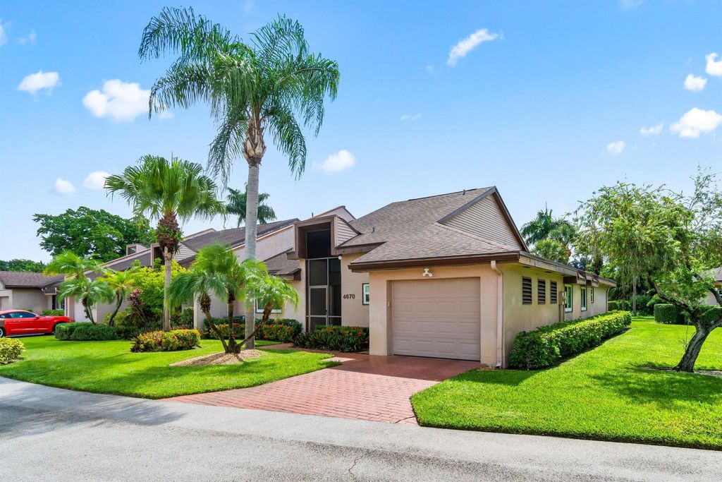 4670 Fountains Drive S, Lake Worth, FL 33467