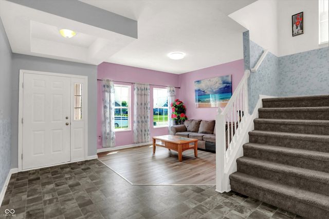 180 Blue Lace Drive, Whiteland, IN 46184