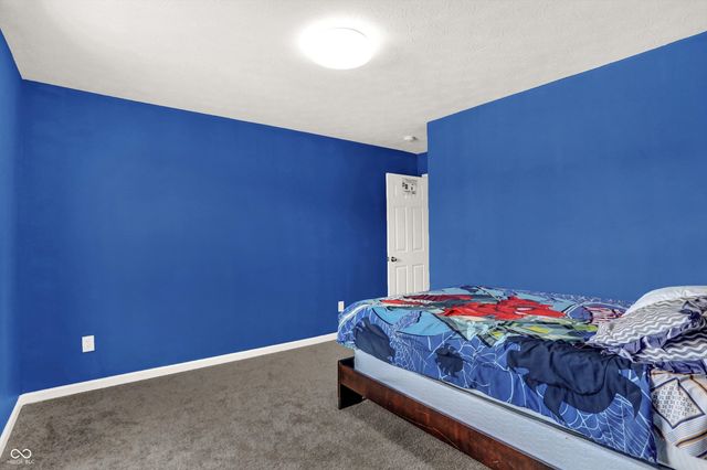 180 Blue Lace Drive, Whiteland, IN 46184