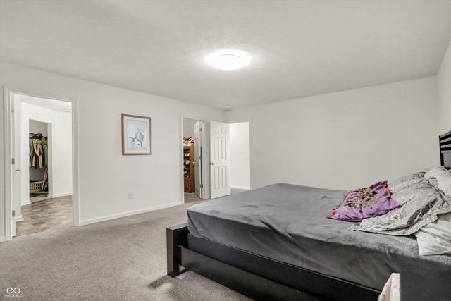 180 Blue Lace Drive, Whiteland, IN 46184