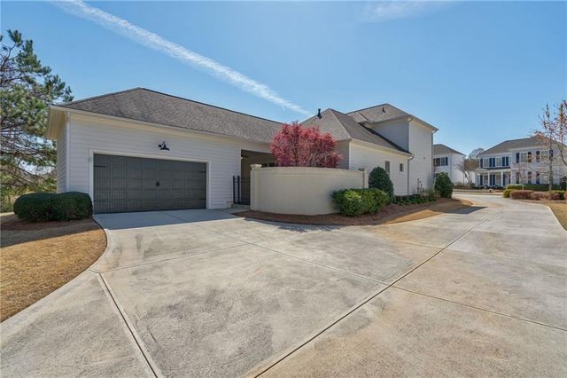 2970 Greenleffe Drive, Statham, GA 30666