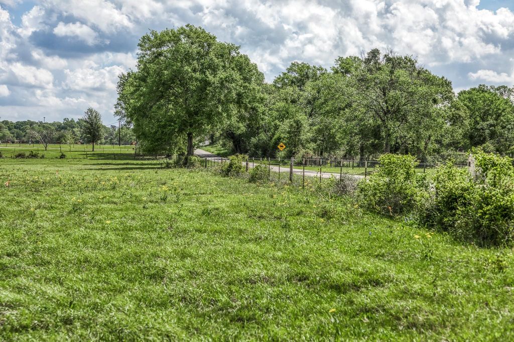 TBD Henson Road, Hempstead, TX 77445