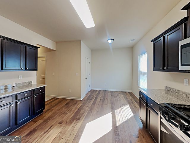 557 Scotland Drive, Dallas, GA 30132