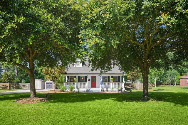 22711 Desert Willow Drive, Magnolia, TX 77355
