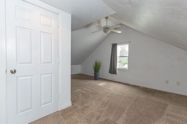 1585 COLD SPRING ROAD, Neenah, WI 54956