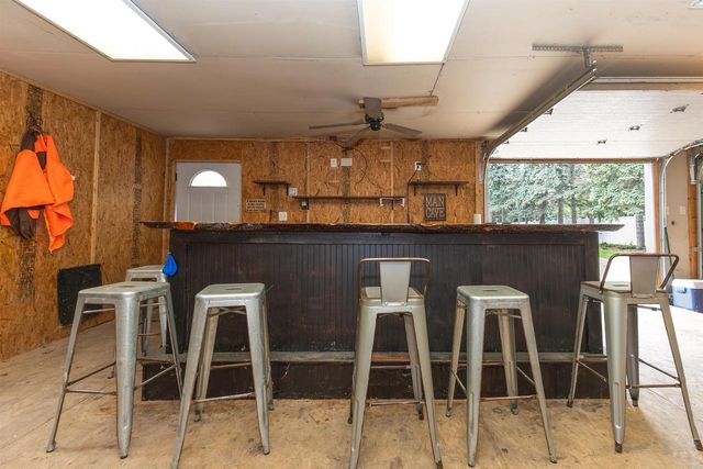 1585 COLD SPRING ROAD, Neenah, WI 54956