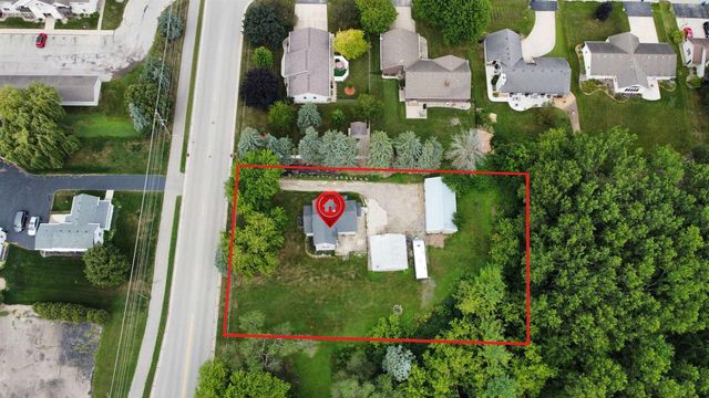 1585 COLD SPRING ROAD, Neenah, WI 54956