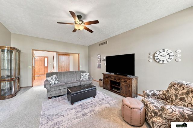 2545 Nancy Drive, Lincoln, NE 68507