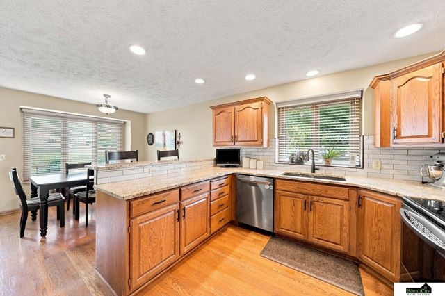 2545 Nancy Drive, Lincoln, NE 68507