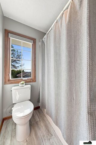 2545 Nancy Drive, Lincoln, NE 68507