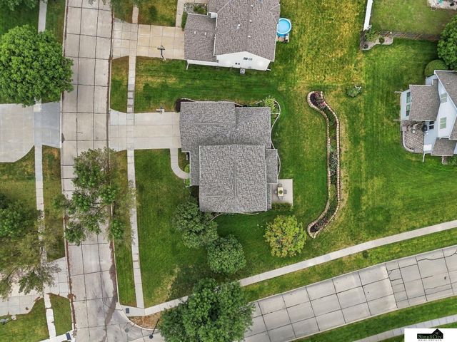 2545 Nancy Drive, Lincoln, NE 68507