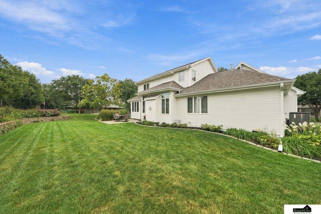 2545 Nancy Drive, Lincoln, NE 68507
