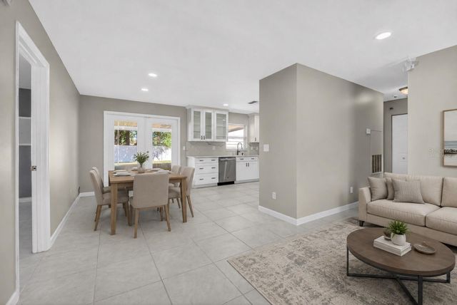 44 REDWOOD ROAD, Ocala, FL 34472