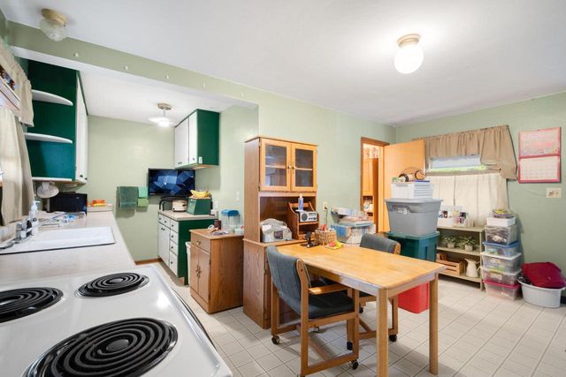 919 N 14th STREET, Manitowoc, WI 54220