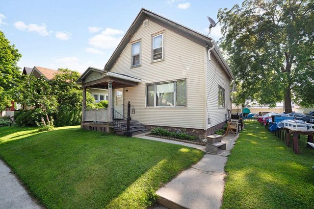 919 N 14th STREET, Manitowoc, WI 54220