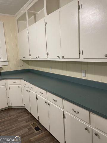 1476 S Highway 42, Forsyth, GA 31029