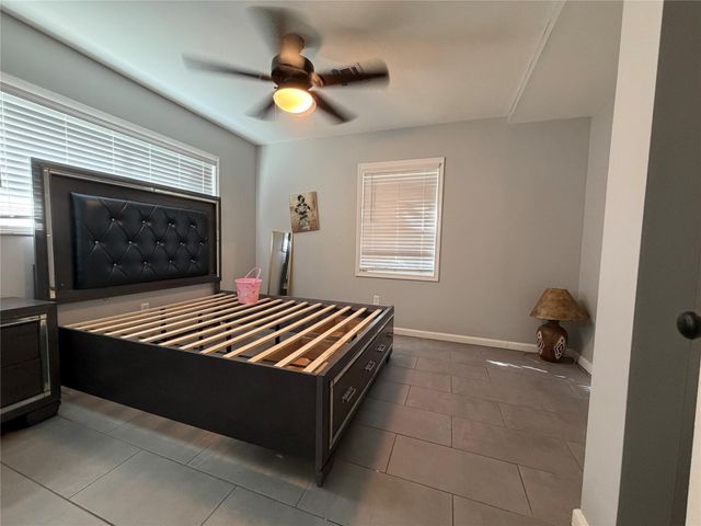 2806 Pine, Galveston, TX 77551