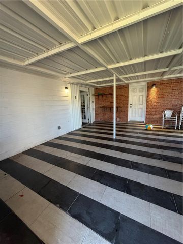 2806 Pine, Galveston, TX 77551