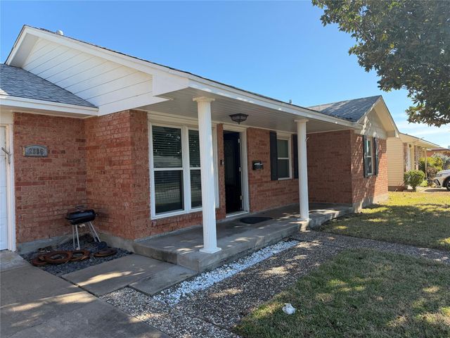 2806 Pine, Galveston, TX 77551