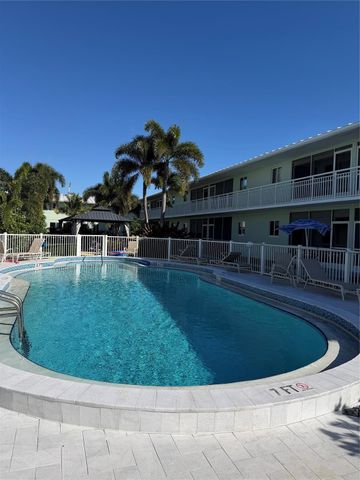 2100 NE 38th Street 225, Lighthouse Point, FL 33064