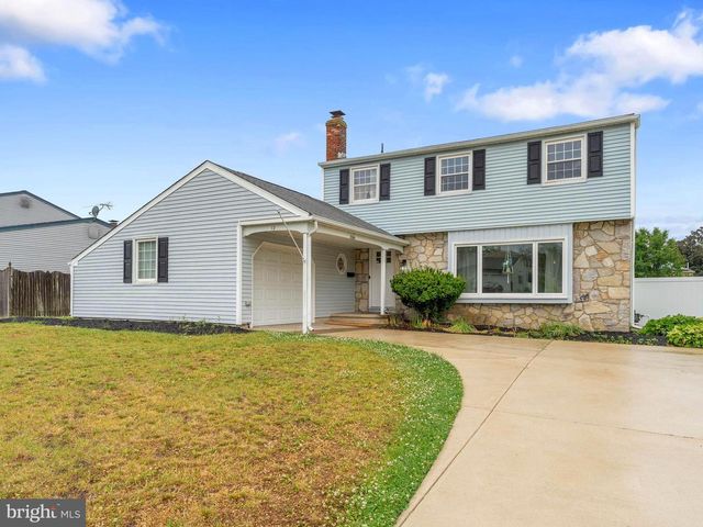12 JEFFERSON DR, Clementon, NJ 08021