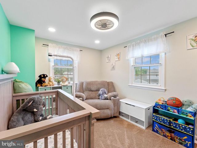 12 JEFFERSON DR, Clementon, NJ 08021