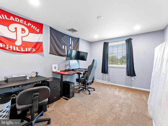 12 JEFFERSON DR, Clementon, NJ 08021