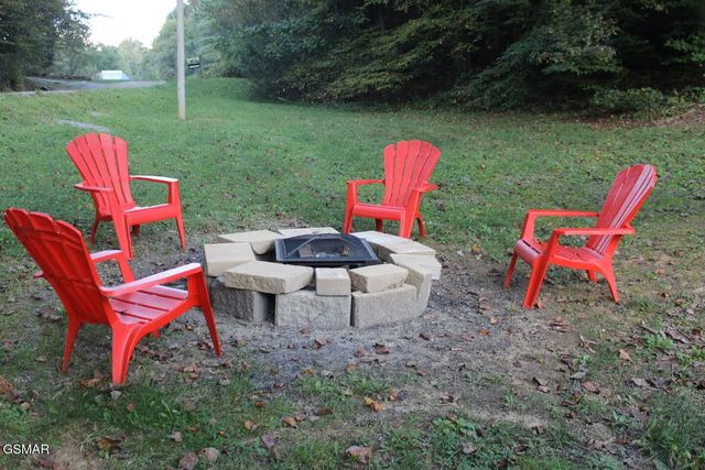 676 Rocky Flats Road, Cosby, TN 37722
