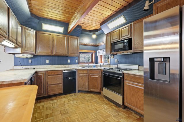 6707 EASTRIDGE RD, Black Hawk, SD 57718
