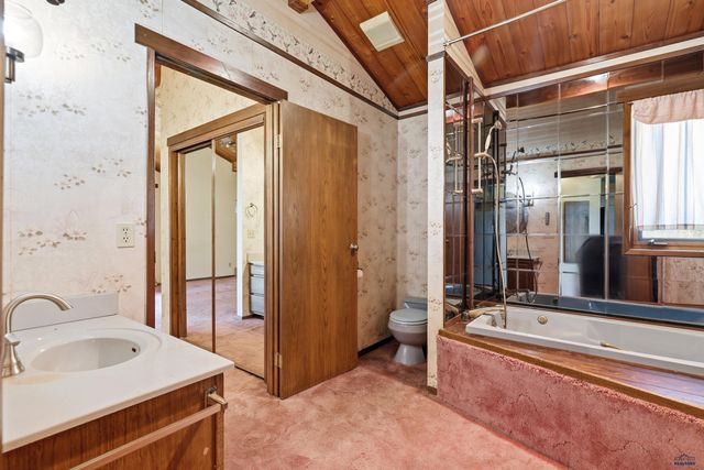 6707 EASTRIDGE RD, Black Hawk, SD 57718