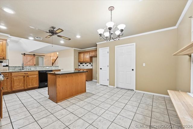 1624 S Juniper Avenue, Broken Arrow, OK 74012