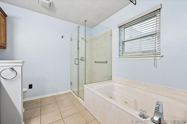 1624 S Juniper Avenue, Broken Arrow, OK 74012