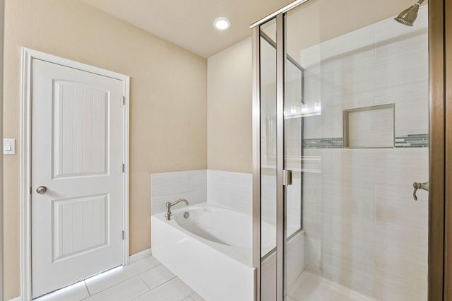 501 S Meadowlark ST A, Lakeway, TX 78734