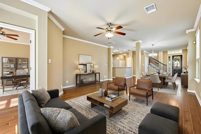 501 S Meadowlark ST A, Lakeway, TX 78734