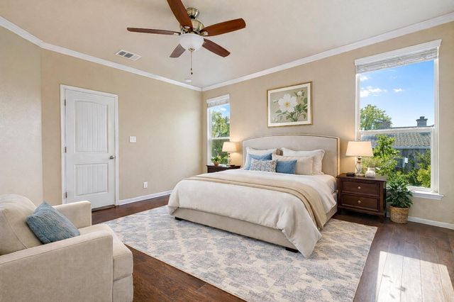 501 S Meadowlark ST A, Lakeway, TX 78734