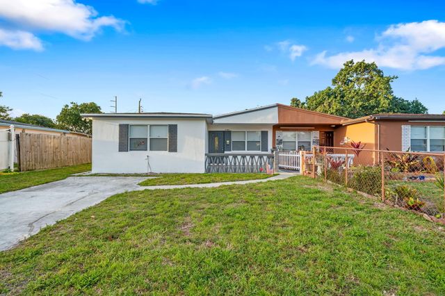 5042 Eadie Place, West Palm Beach, FL 33407