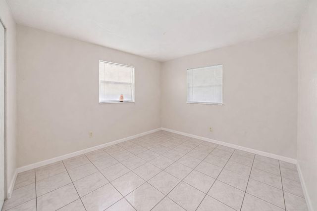 5042 Eadie Place, West Palm Beach, FL 33407