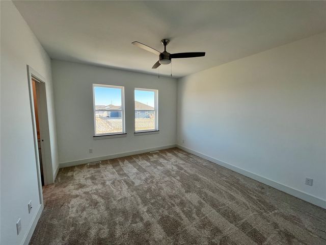 7013 Colpepper Drive SW, Cedar Rapids, IA 52404