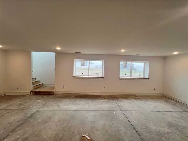 7013 Colpepper Drive SW, Cedar Rapids, IA 52404