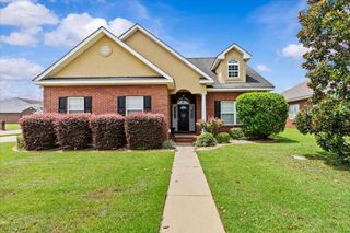 114 Welborn Ave, Enterprise, AL 36330