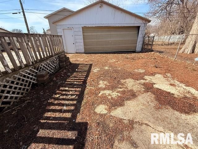 3357 S 3RD Street, Springfield, IL 62703